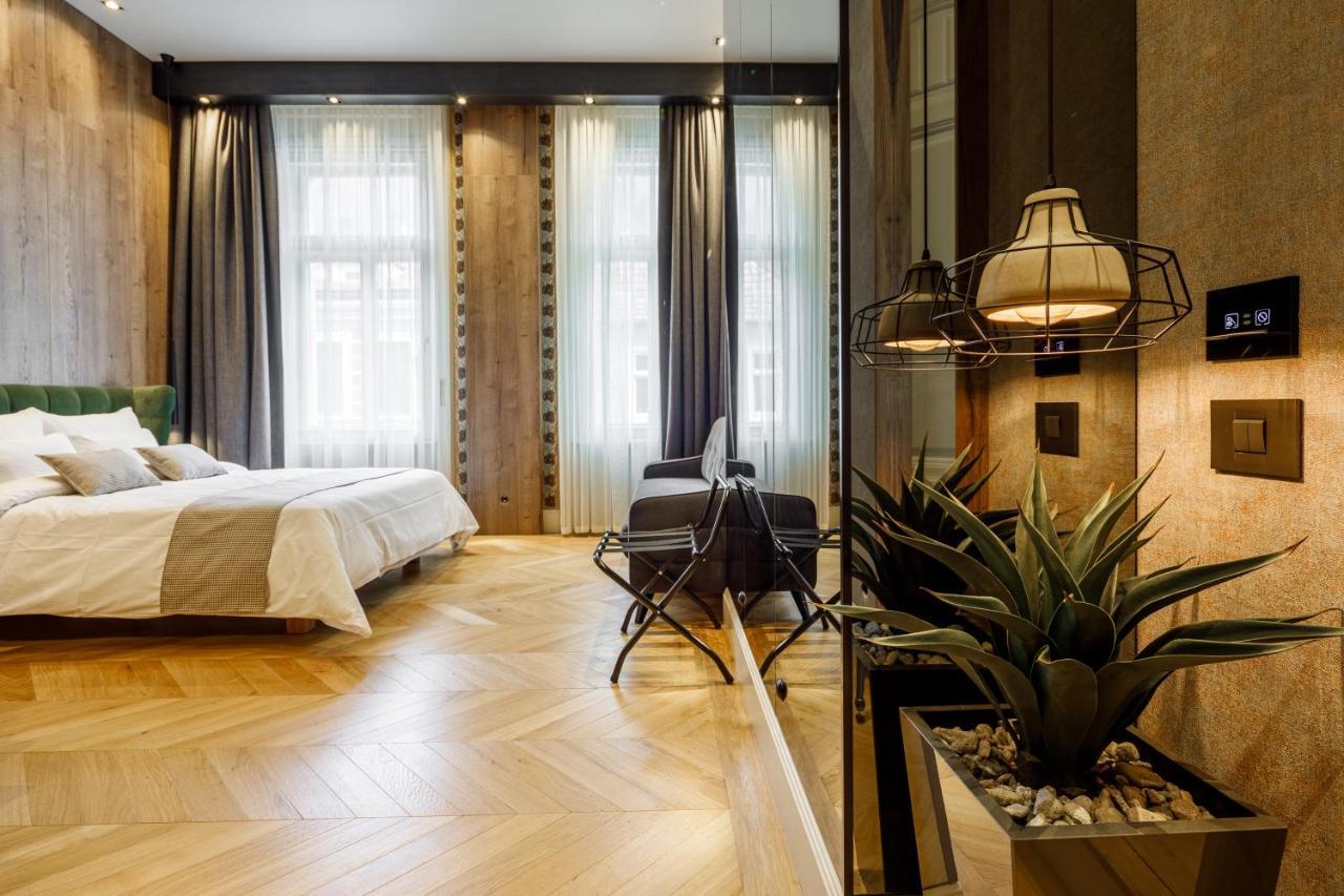 Schuster Boarding House Hotel Brasov Exterior photo